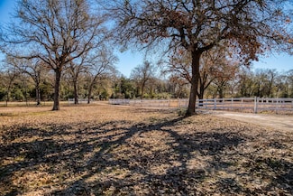 6196 Farm To Market Road 975, Caldwell, TX 77836