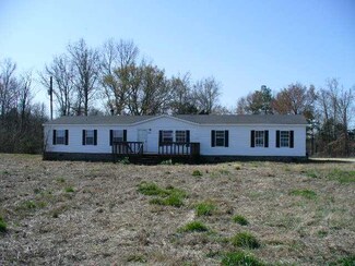 6410 Fayette Corner Dr, Whiteville, TN 38075