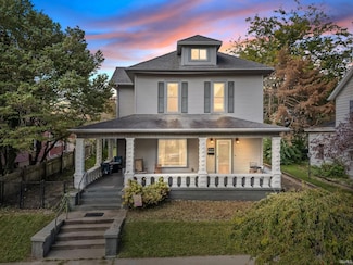 1134 Cherry St, Huntington, IN 46750