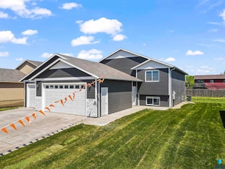 906 Birch St, Harrisburg, SD 57032