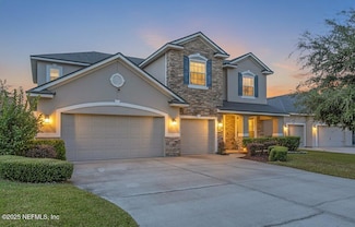 12256 Silverthorn Ct, Jacksonville, FL 32258