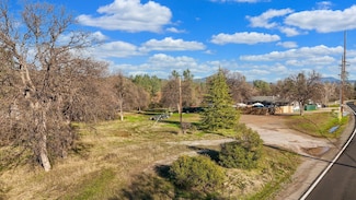 3550 Oasis Rd, Redding, CA 96003