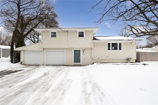 305 Auburn Ave, Rochester, NY 14606