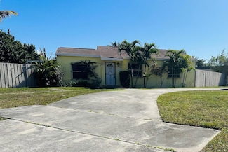 1528 N D St, Lake Worth, FL 33460