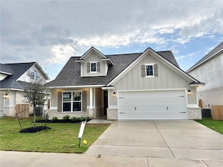 6204 Southern Cross Dr, College Station, TX 77845