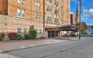 144 N Dithridge St Unit 401, Pittsburgh, PA 15213
