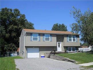 171 Cranbrooke Dr, Coraopolis, PA 15108