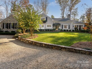 52 Stuyvesant Rd, Asheville, NC 28803