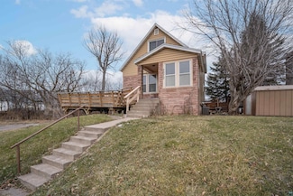 3073 Chestnut St, Duluth, MN 55806