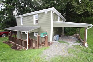 914 Western Ave, Jeannette, PA 15644