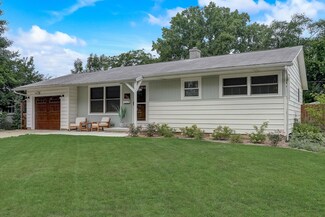 1322 Acewood Blvd, Madison, WI 53716