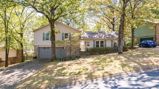 8809 Leatrice Dr, Little Rock, AR 72227
