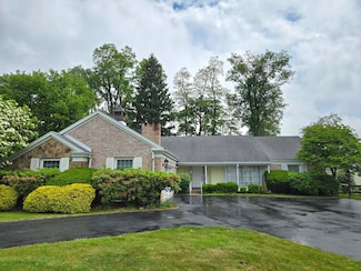 418 W 1st Ave, Clearfield, PA 16830