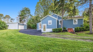 7837 Webster Church Rd, Whitmore Lake, MI 48189