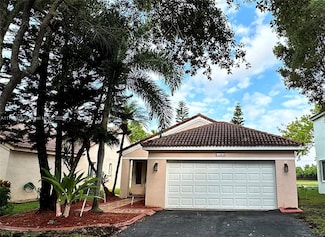 1565 Presidio Dr, Weston, FL 33327