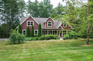4 Indian Pipe Dr, Hadley, MA 01035