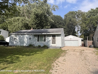 6935 Cooper Rd, Lansing, MI 48911