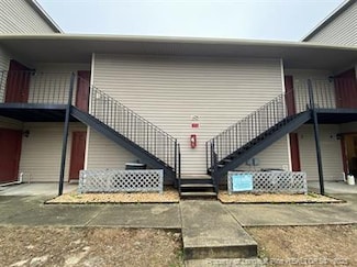 1123 Southwood Dr Unit 6, Fayetteville, NC 28304