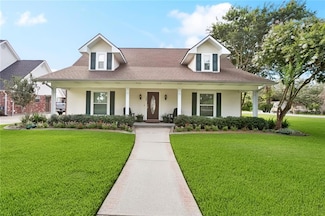 102 Gondrella Dr, Belle Chasse, LA 70037