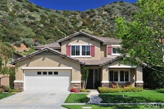 39 Mountain Laurel Way, Azusa, CA 91702