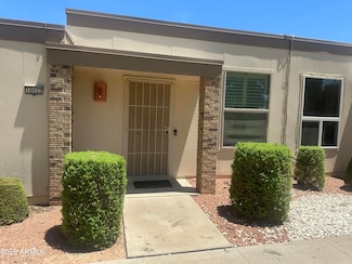 10022 W Hawthorn Dr, Sun City, AZ 85351