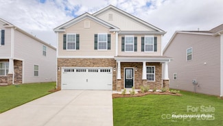 128 Rustling Waters Dr, Mooresville, NC 28117