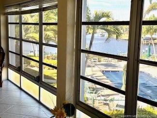 944 NW Spruce Ridge Dr Unit 5, Stuart, FL 34994