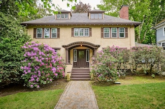 92 Dean Rd, Brookline, MA 02445