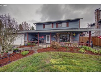 2034 SW 2nd Ct, Gresham, OR 97080