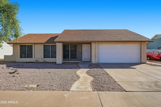 953 E Hackamore St, Mesa, AZ 85203