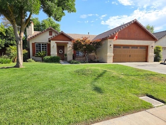1813 Cooper St, Selma, CA 93662