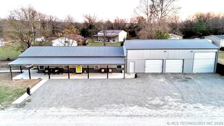 421298 E 1168 Rd, Stigler, OK 74462
