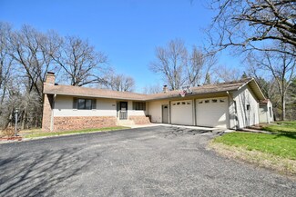 500 Middle St W, Cannon Falls, MN 55009