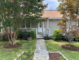 361 Horace Ave, Waynesboro, VA 22980