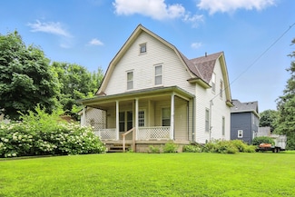 203 E Mckinley St, Owatonna, MN 55060
