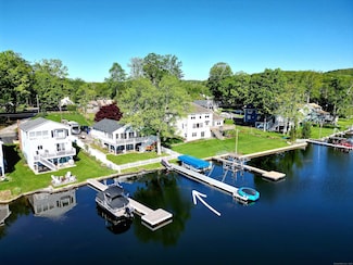 112 Shore Dr, Winsted, CT 06098