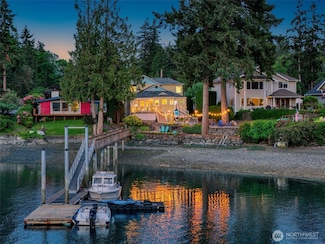 1312 NE South Petterson Rd, Keyport, WA 98345