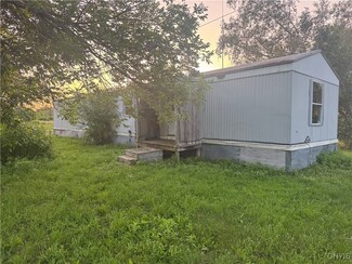 37821 New York 12, Clayton, NY 13624