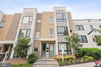 1214 Queen St NE Unit 2, Washington, DC 20002
