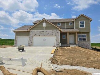 11014 N 161st St, Bennington, NE 68007