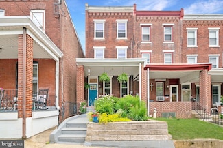 3546 New Queen St, Philadelphia, PA 19129