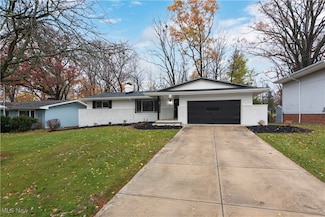 7651 Ragall Pkwy, Middleburg Heights, OH 44130