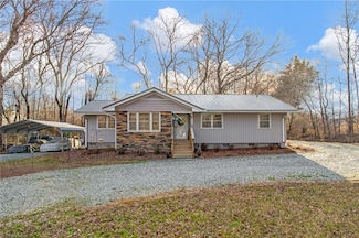 6690 E Us Highway 64, Lexington, NC 27292