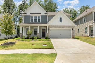 1052 Thoroughbred Dr, Iron Station, NC 28080