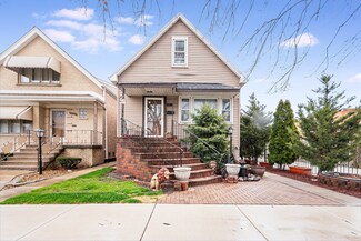 5423 S Lorel Ave, Chicago, IL 60638