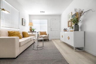 508 S Sowell St, Visalia, CA 93277