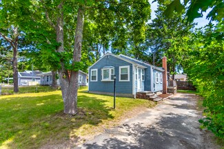 19 Monack Rd, Buzzards Bay, MA 02532