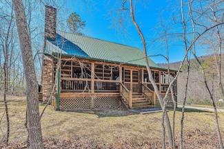 6722 Bradshaw Rd, Salem, VA 24153