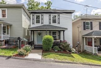 215 Richardson St, Staunton, VA 24401