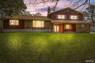 10179 Cherry Hill Ln, Potosi, MO 63664